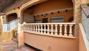 Reventa - Villa / Chalet - Guardamar del Segura - Urbanizaciones