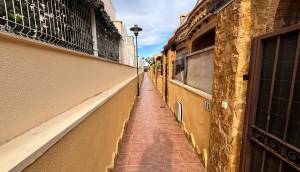 Reventa - Villa / Chalet - Guardamar del Segura - Urbanizaciones