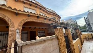 Reventa - Villa / Chalet - Guardamar del Segura - Urbanizaciones