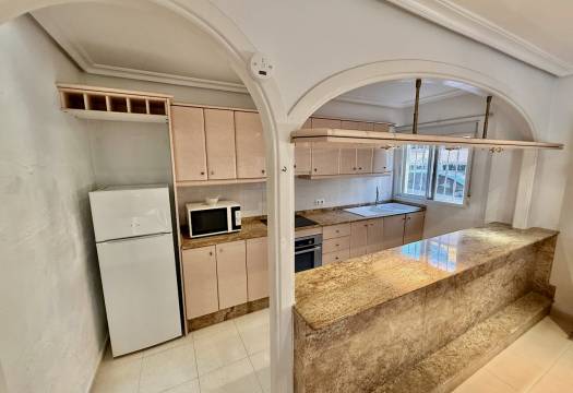 Resale - Villa - Benferri