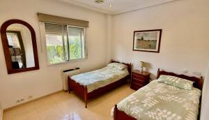 Resale - Villa - Benferri