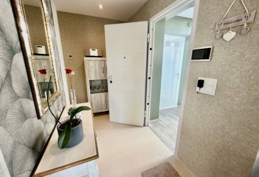 Resale - Apartment - Ciudad Quesada