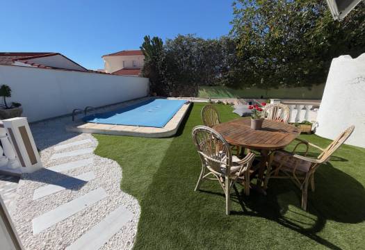 Resale - Villa - Ciudad Quesada