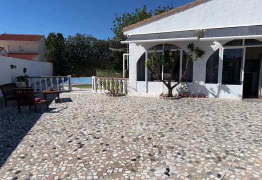 Resale - Villa - Ciudad Quesada