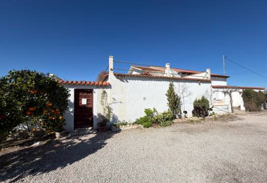Resale - Finca / Country Property - Rojales