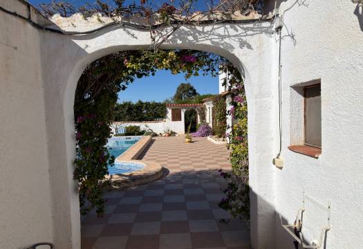 Resale - Finca / Country Property - Rojales