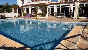 Resale - Finca / Country Property - Rojales