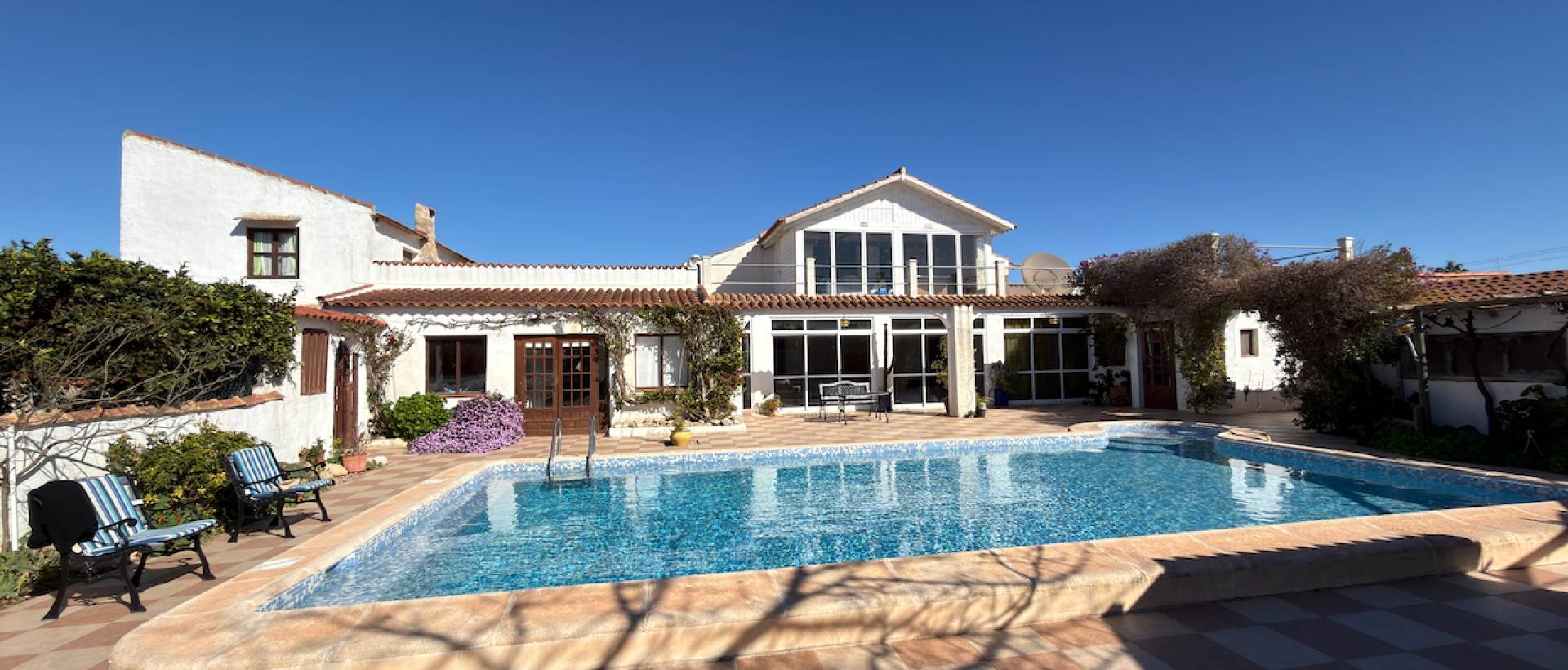 Resale - Finca / Country Property - Rojales