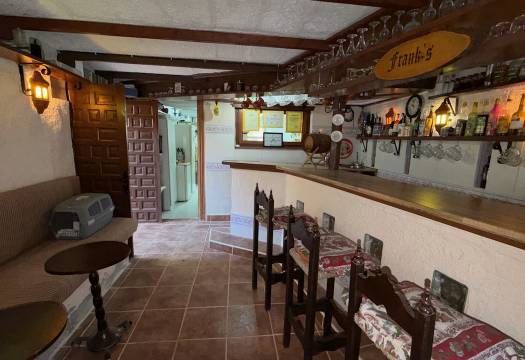 Resale - Finca / Country Property - Rojales