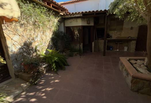 Resale - Finca / Country Property - Rojales