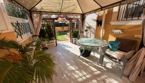 Resale - Villa - Lo Crispin