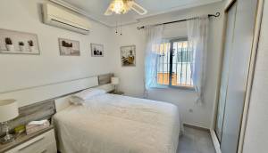 Resale - Villa - Lo Crispin