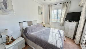 Resale - Villa - Lo Crispin