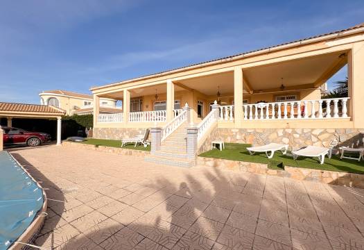 Reventa - Villa / Chalet - Ciudad Quesada