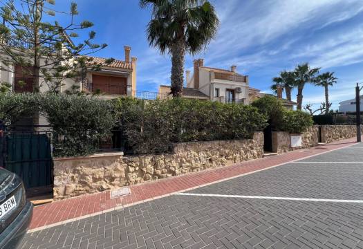 Resale - Villa - Algorfa - La finca Golf