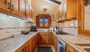 Resale - Finca / Country Property - Rafal