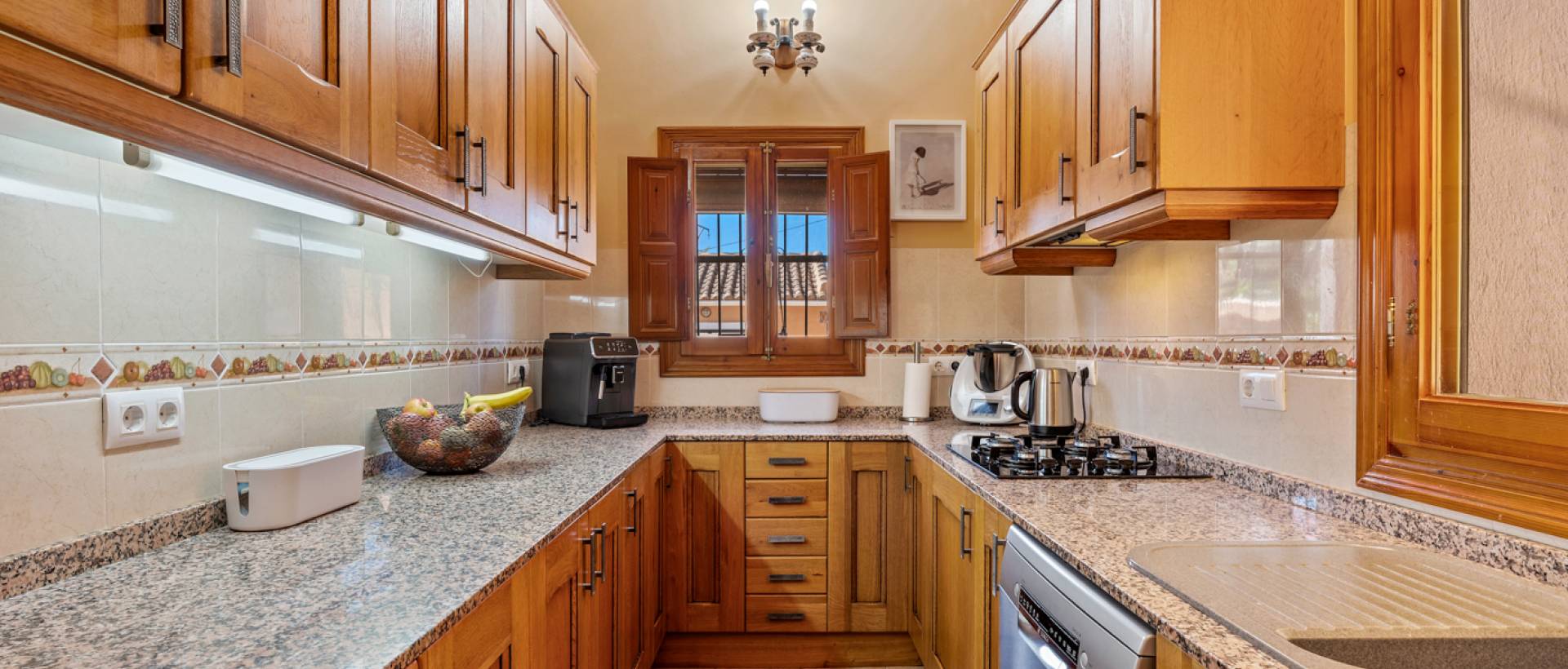 Resale - Finca / Country Property - Rafal