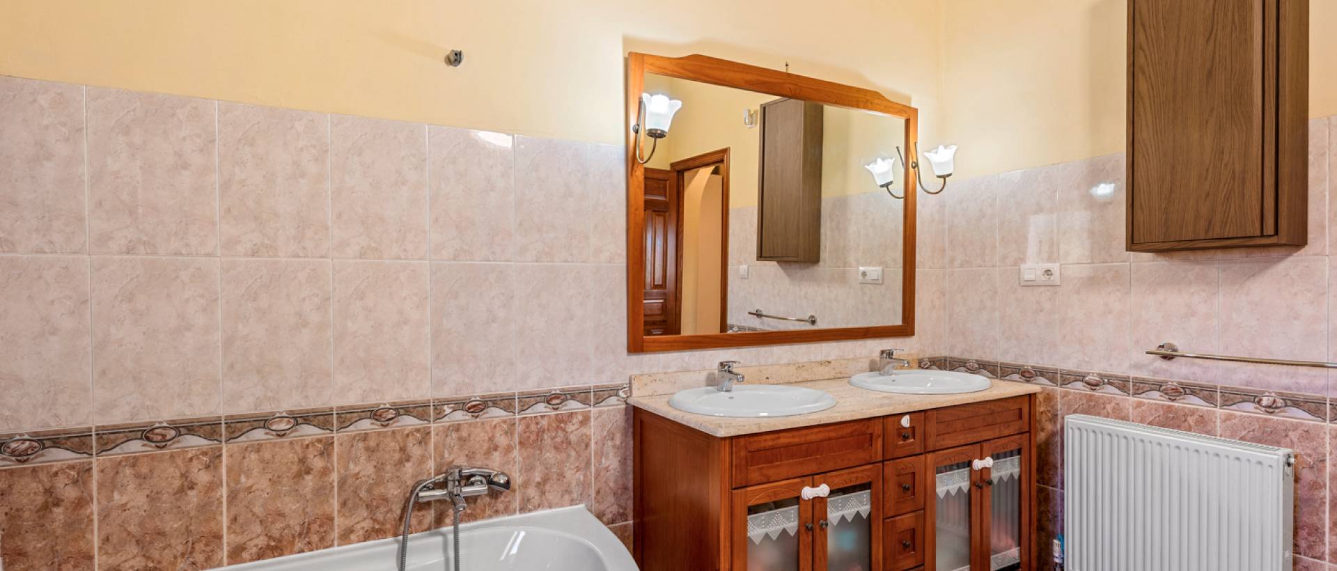 Resale - Finca / Country Property - Rafal