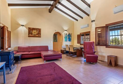 Resale - Finca / Country Property - Rafal