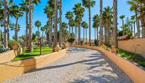 Resale - Finca / Country Property - Rafal