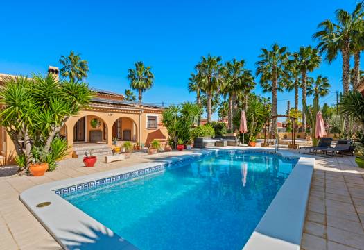 Resale - Finca / Country Property - Rafal