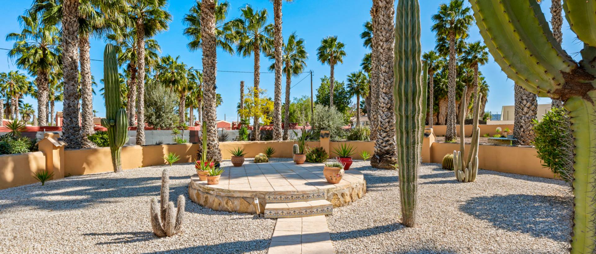 Resale - Finca / Country Property - Rafal