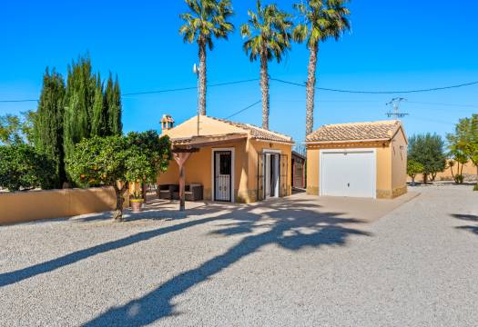 Resale - Finca / Country Property - Rafal