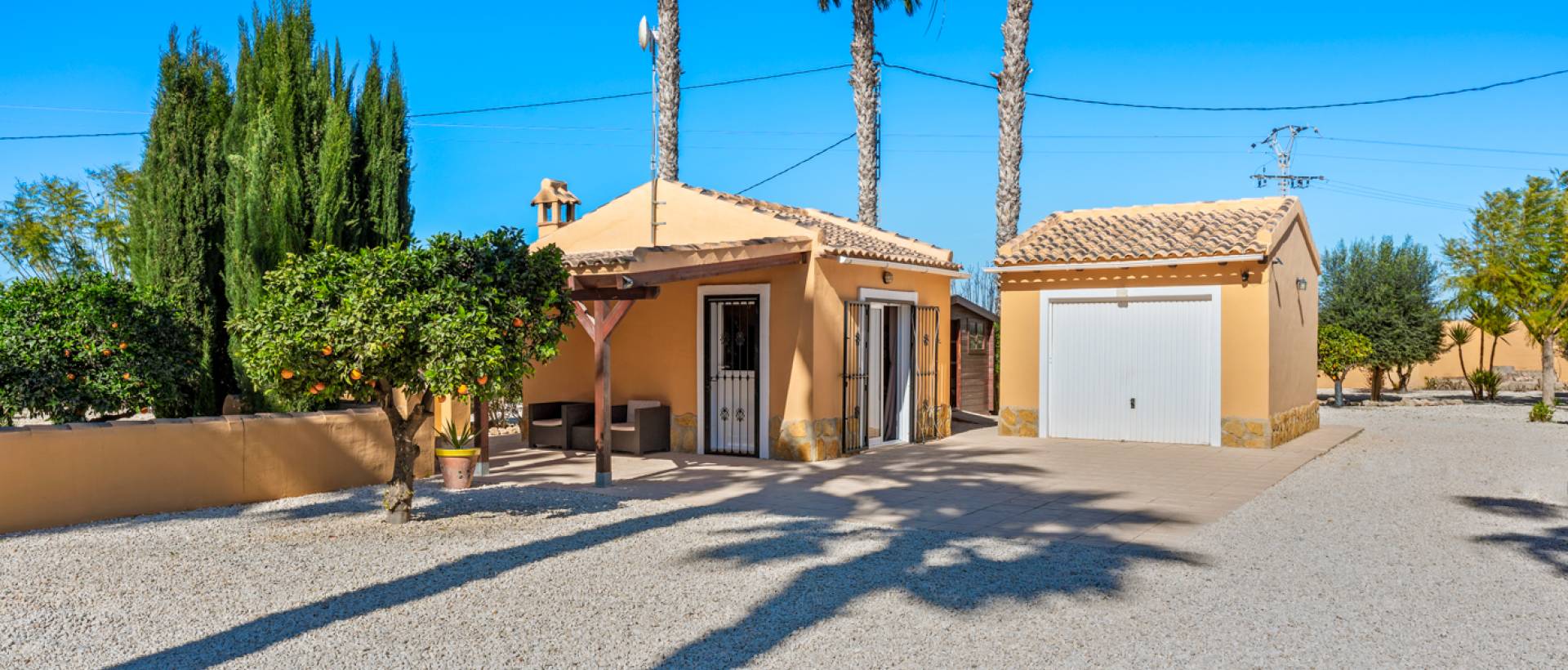 Resale - Finca / Country Property - Rafal