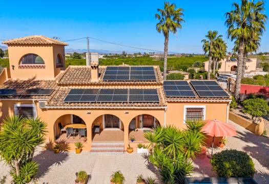 Resale - Finca / Country Property - Rafal