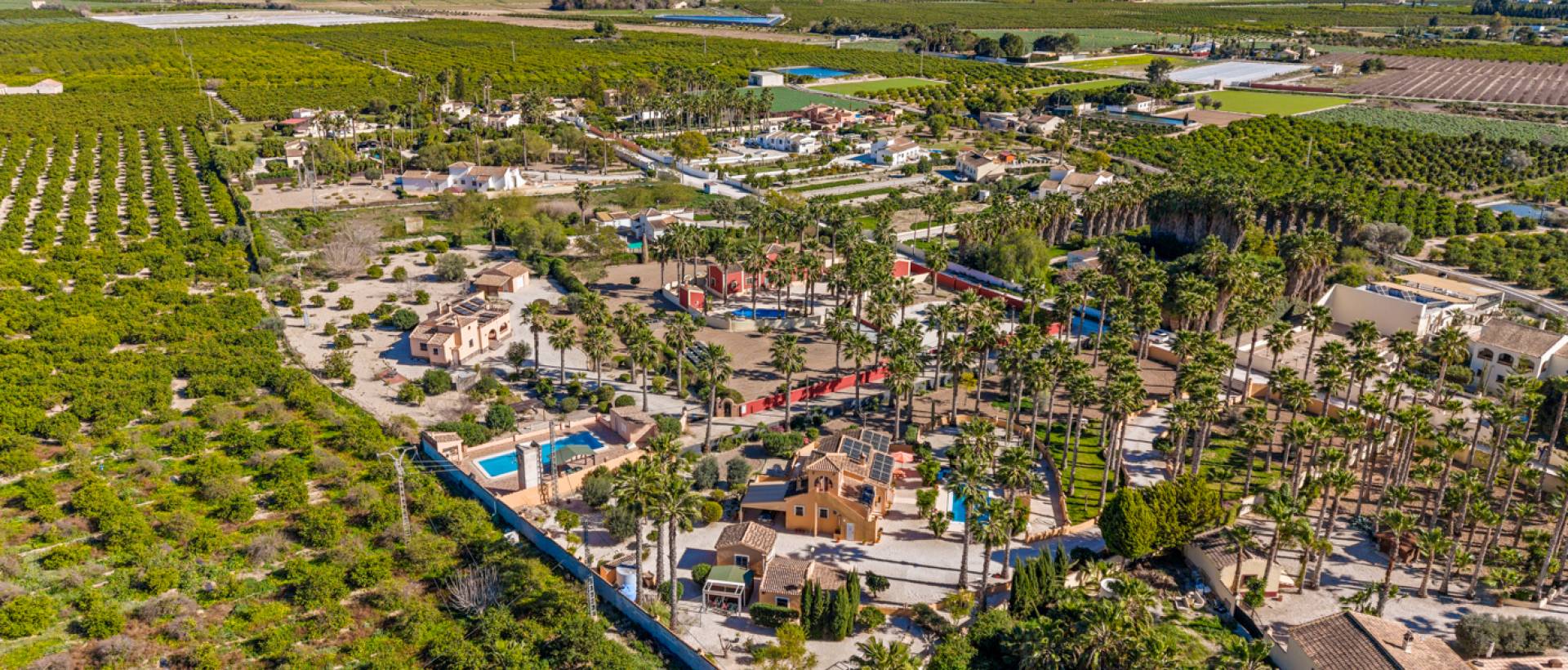 Resale - Finca / Country Property - Rafal