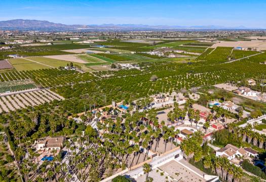 Resale - Finca / Country Property - Rafal