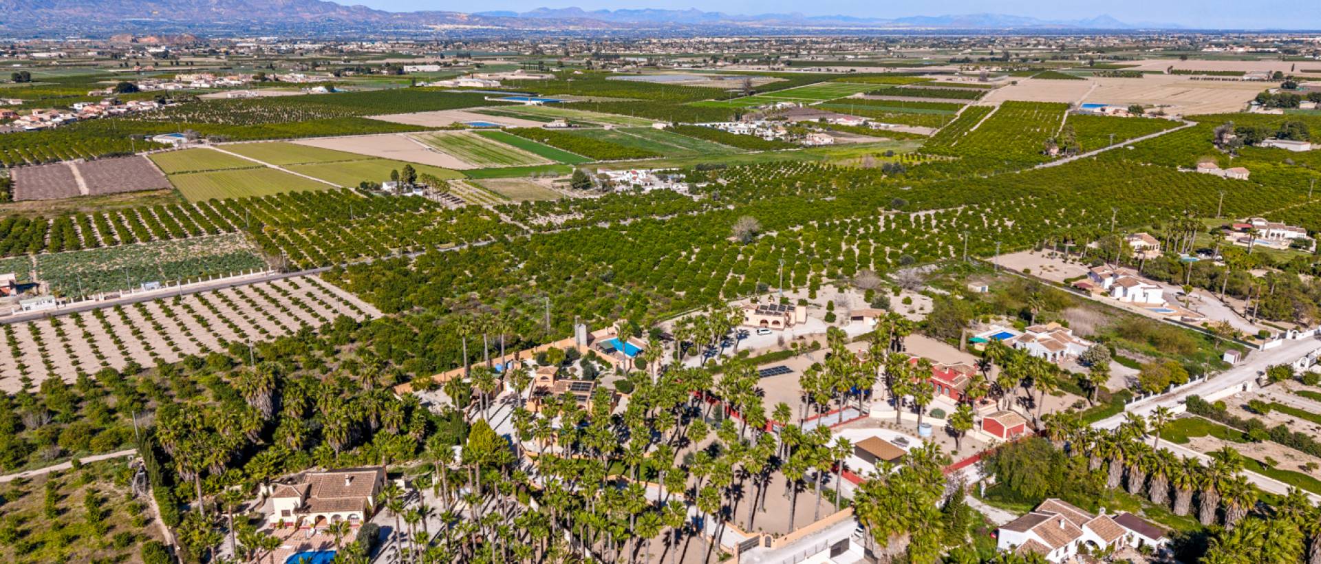 Resale - Finca / Country Property - Rafal