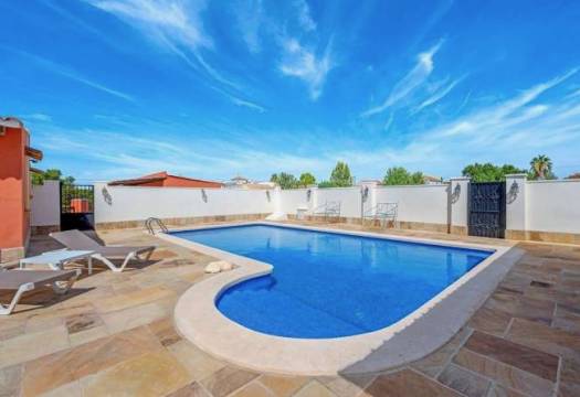 Reventa - Villa / Chalet - Almoradi - Heredades
