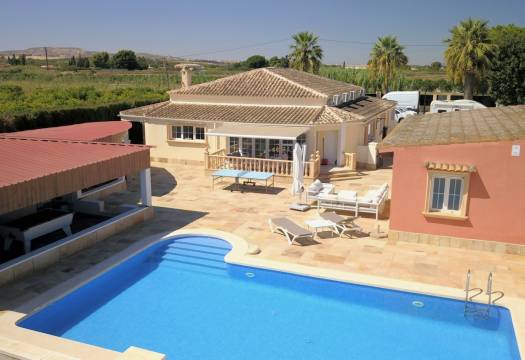 Villa / Chalet - Reventa - Almoradi - Heredades