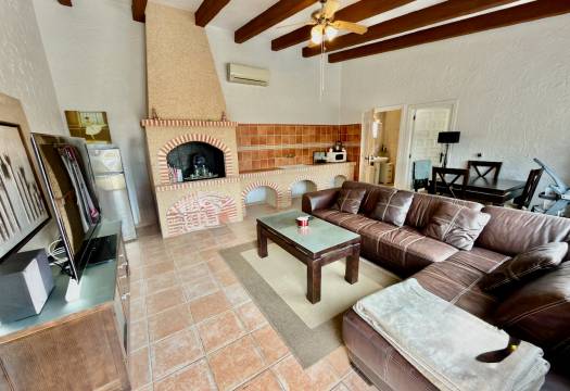 Reventa - Villa / Chalet - Almoradi - Heredades