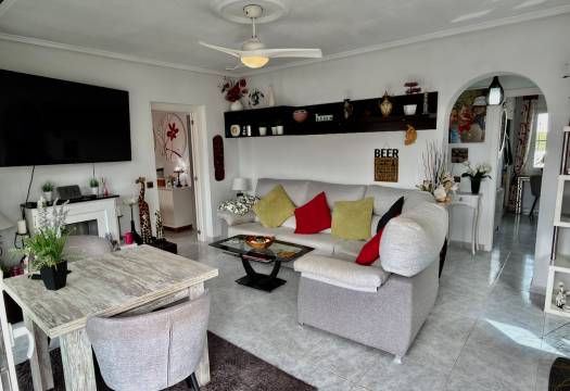 Resale - Villa - Ciudad Quesada