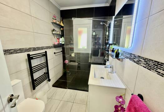 Resale - Villa - Ciudad Quesada