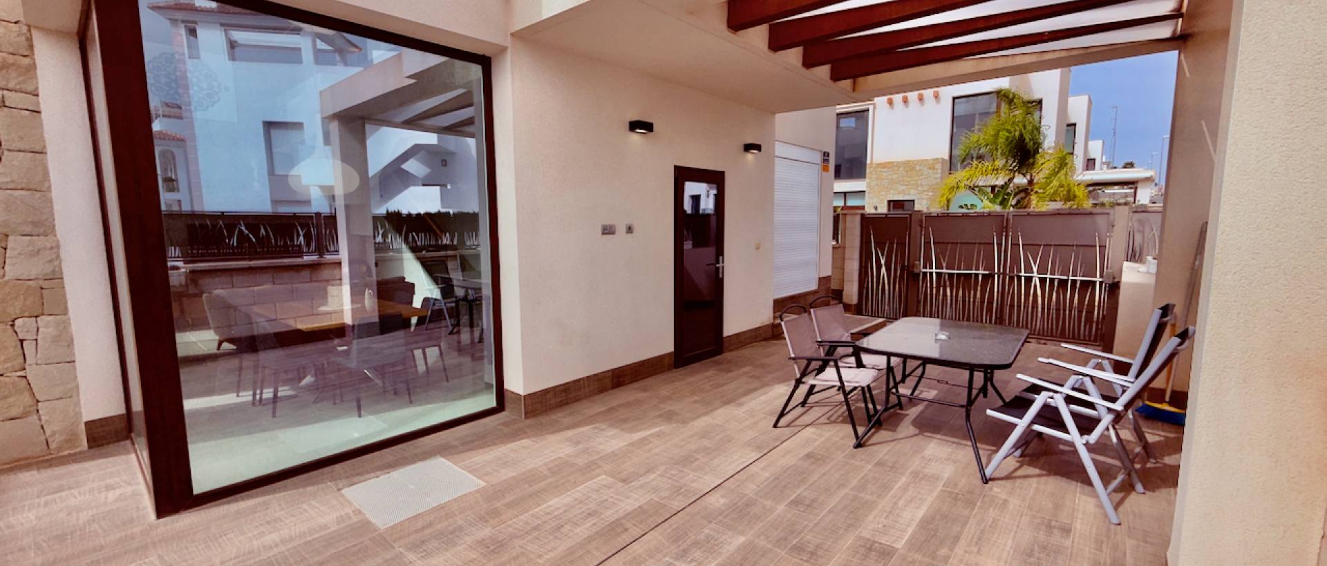 Resale - Villa - Ciudad Quesada - Pueblo Bravo