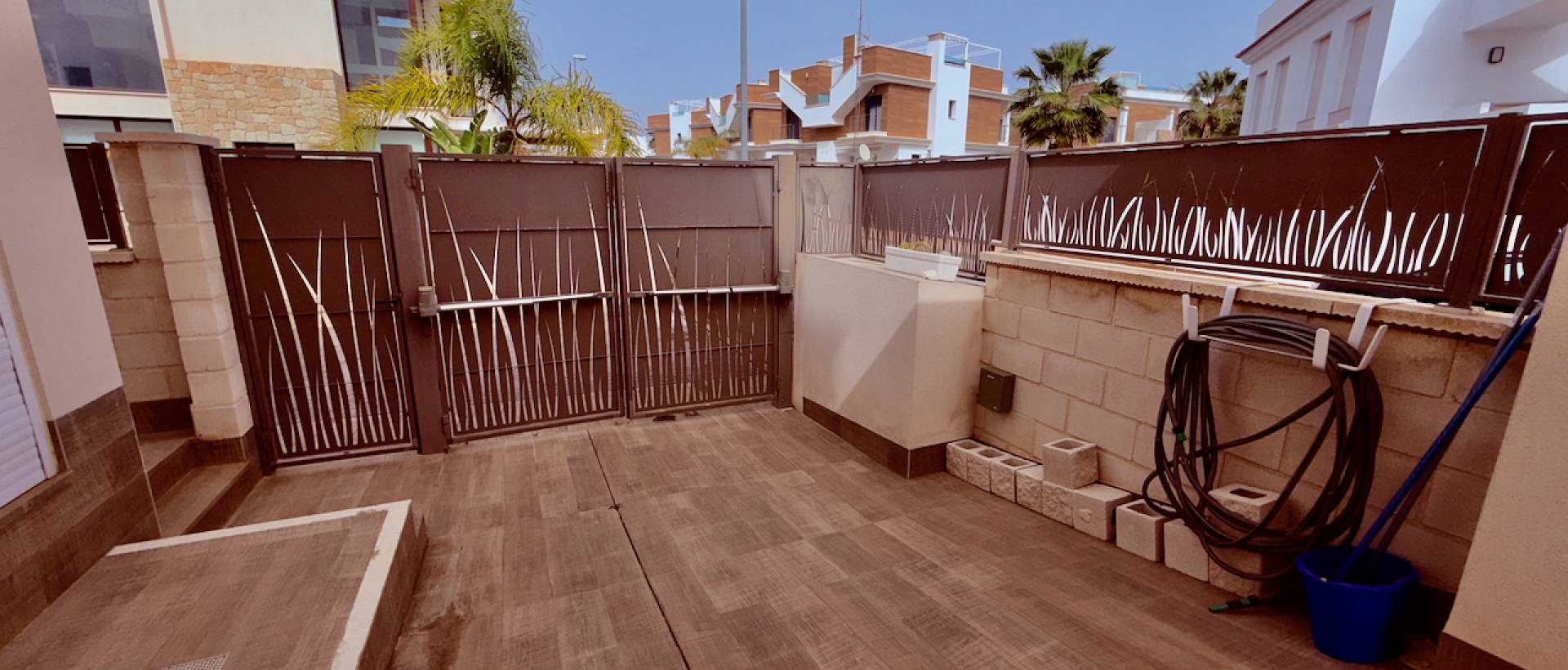 Resale - Villa - Ciudad Quesada - Pueblo Bravo