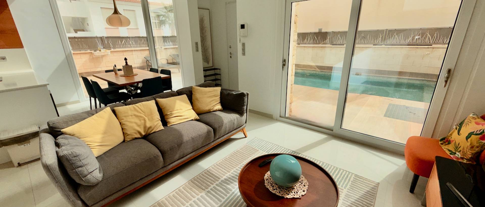 Resale - Villa - Ciudad Quesada - Pueblo Bravo