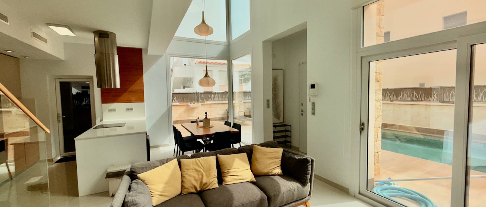 Resale - Villa - Ciudad Quesada - Pueblo Bravo