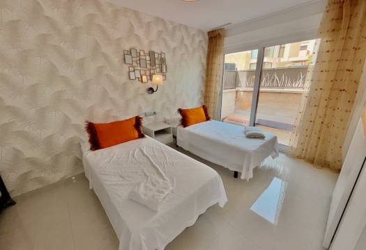 Resale - Villa - Ciudad Quesada - Pueblo Bravo