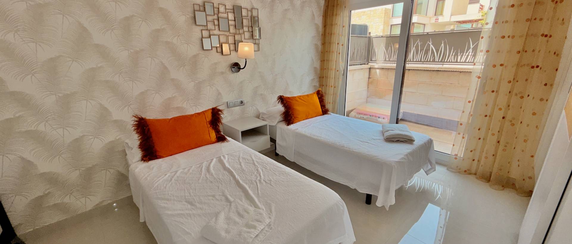 Resale - Villa - Ciudad Quesada - Pueblo Bravo