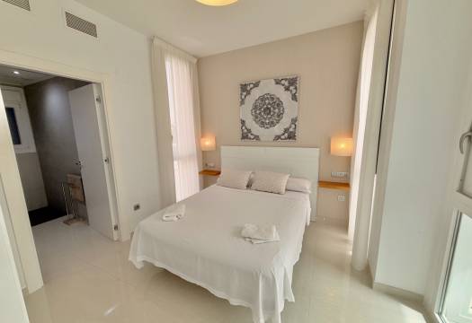 Resale - Villa - Ciudad Quesada - Pueblo Bravo