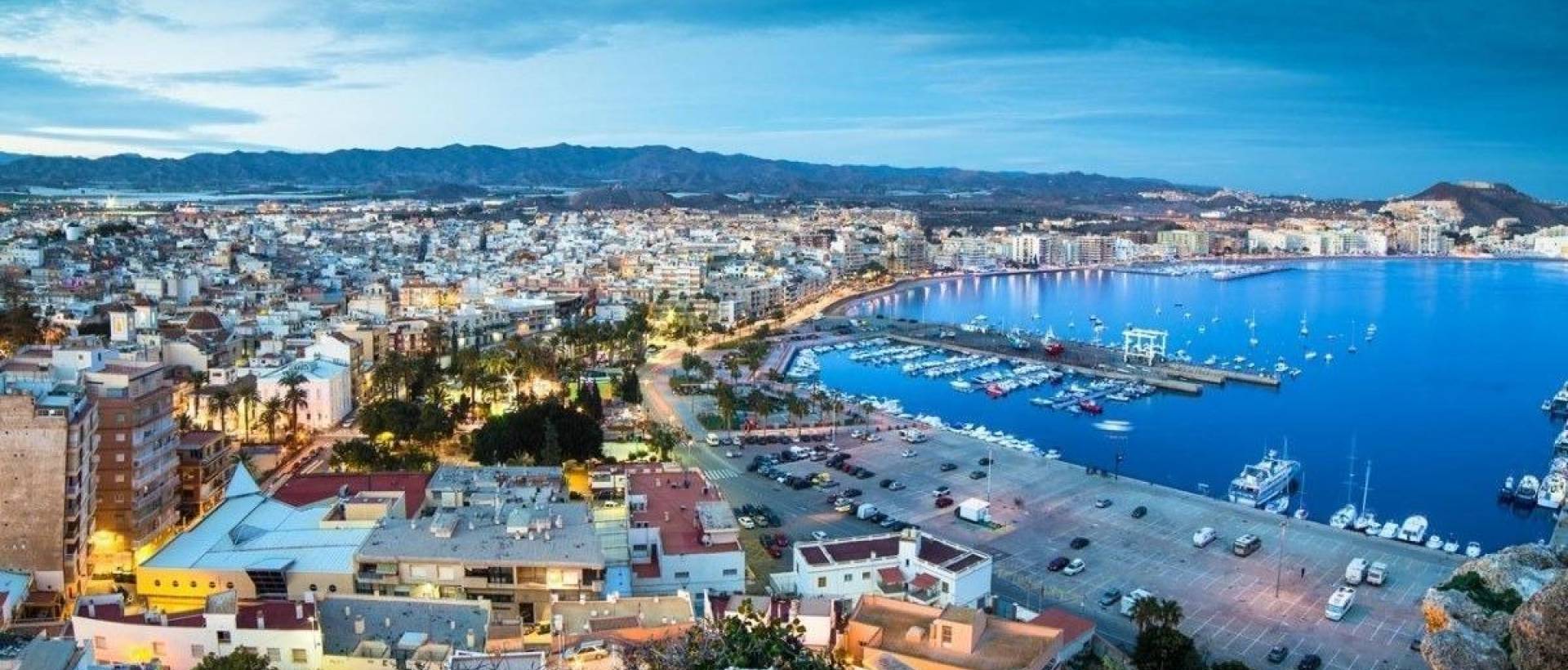 Obra Nueva - Villa / Chalet - Águilas - Los Jardines