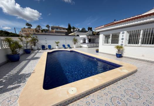 Resale - Villa - Ciudad Quesada