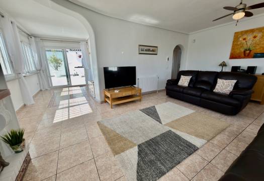 Resale - Villa - Ciudad Quesada