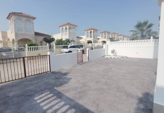 Resale - Villa Detached - Algorfa - Lo Crispin