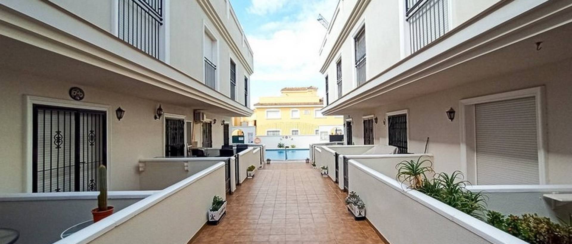 Resale - Apartment - Formentera del Segura