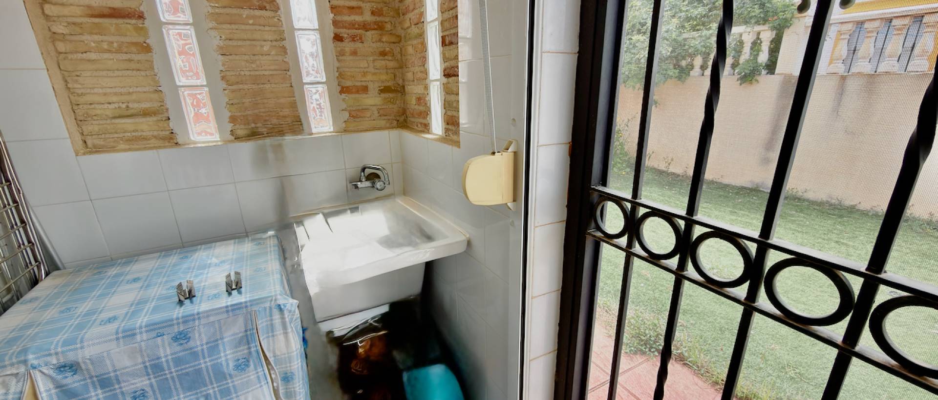 Reventa - Villa / Chalet - Guardamar del Segura